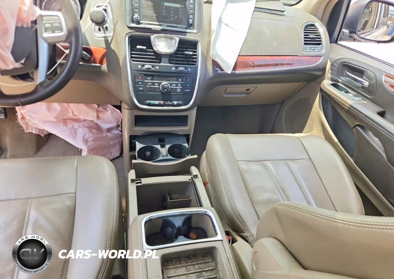 2013 Chrysler Town & Country Touring VIN:2C4RC1BGXDR559663 - 8