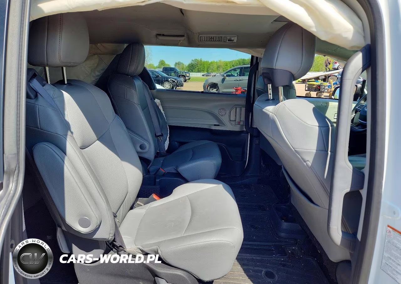 2024 Toyota Sienna Xle 7-Passenger VIN:5TDJSKFC9RS128310 - 11