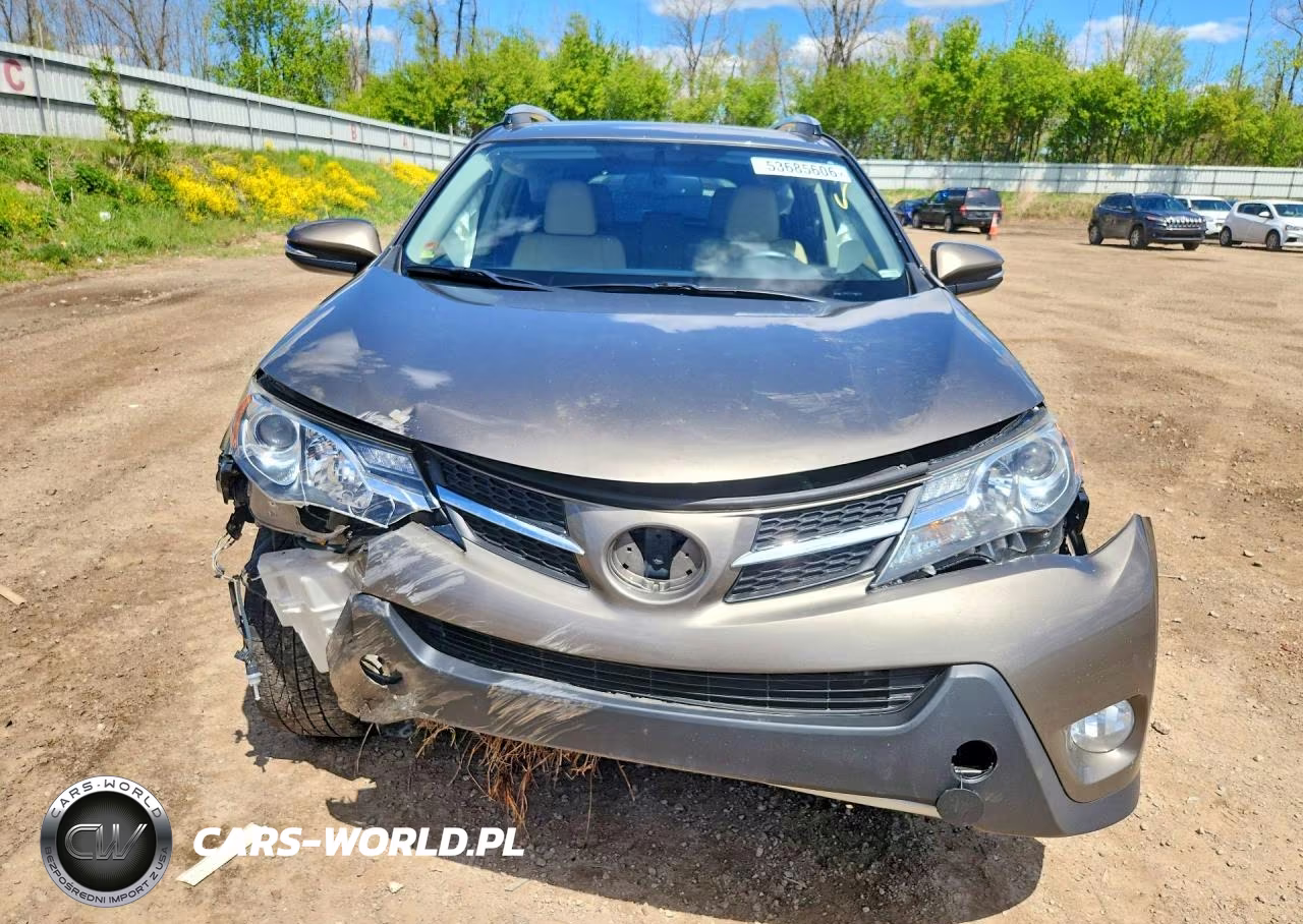 2015 Toyota Rav4 Limited VIN:JTMDFREV9FD099797 - 5