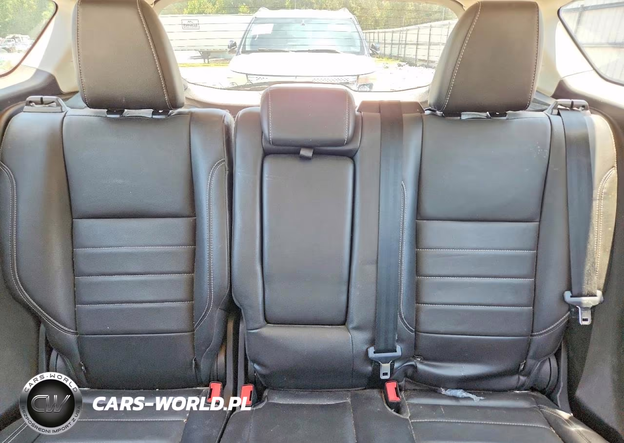 2015 Ford C-Max Sel VIN:1FADP5BU6FL104712 - 10