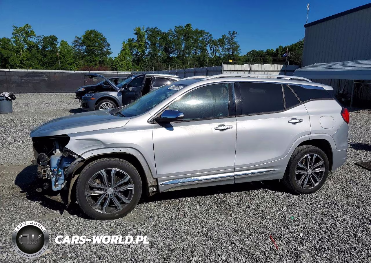 2018 GMC Terrain Denali – zdjęcie 1 z 14