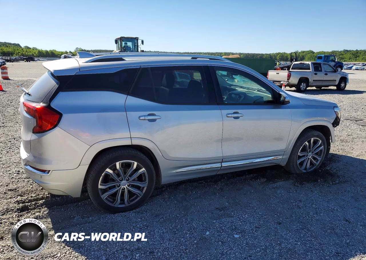2018 GMC Terrain Denali VIN:3GKALSEX9JL239584 - 3