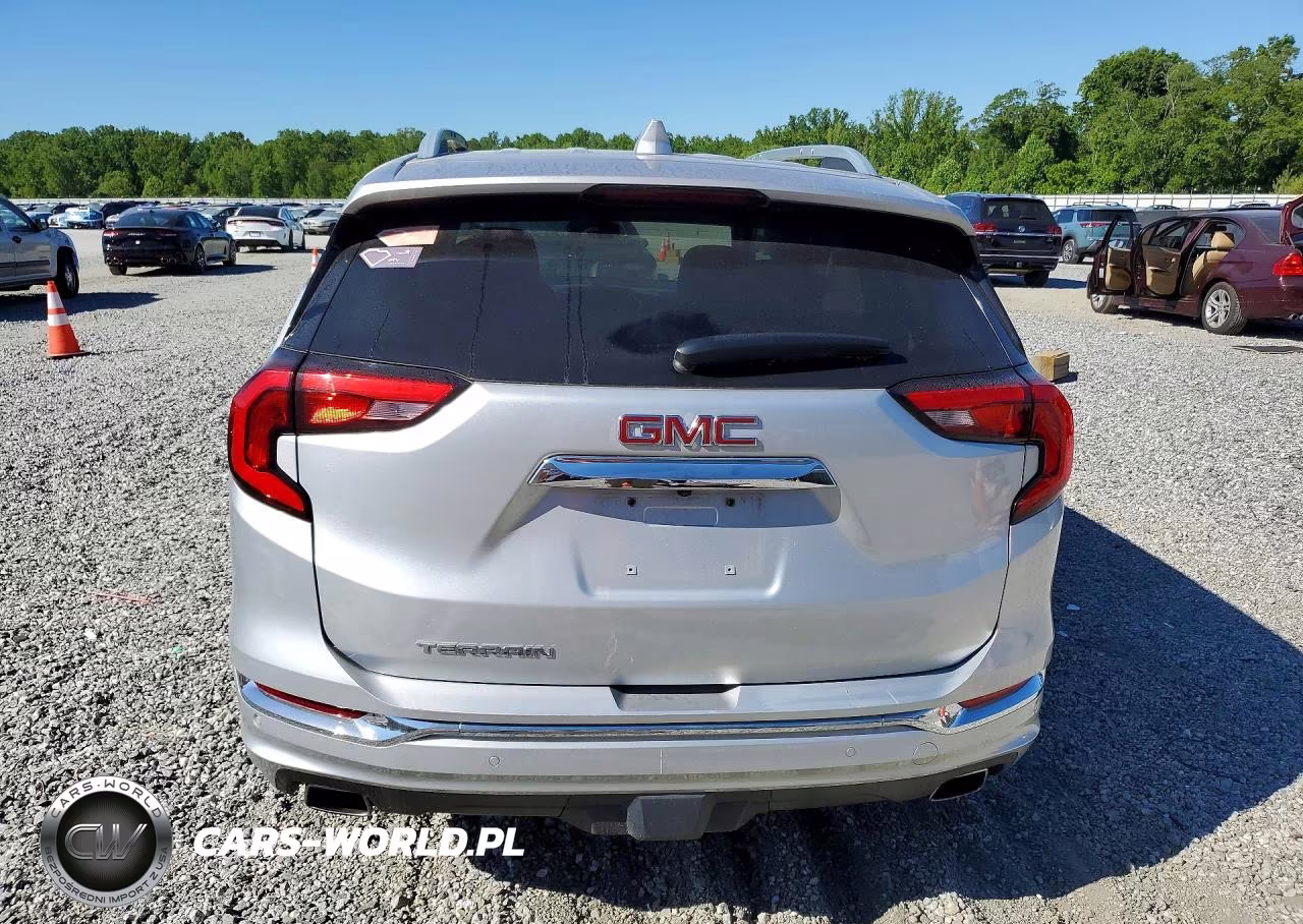 2018 GMC Terrain Denali VIN:3GKALSEX9JL239584 - 6