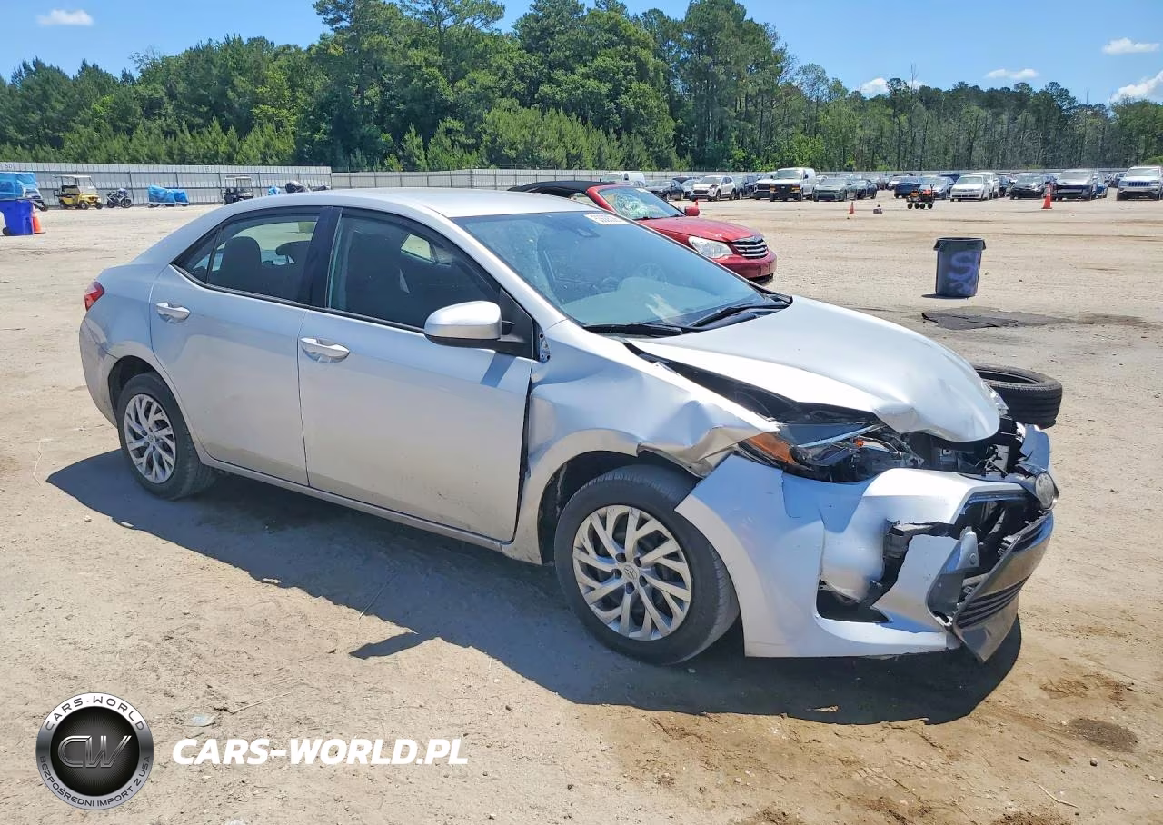 2019 Toyota Corolla Le VIN:5YFBURHE1KP866560 - 4