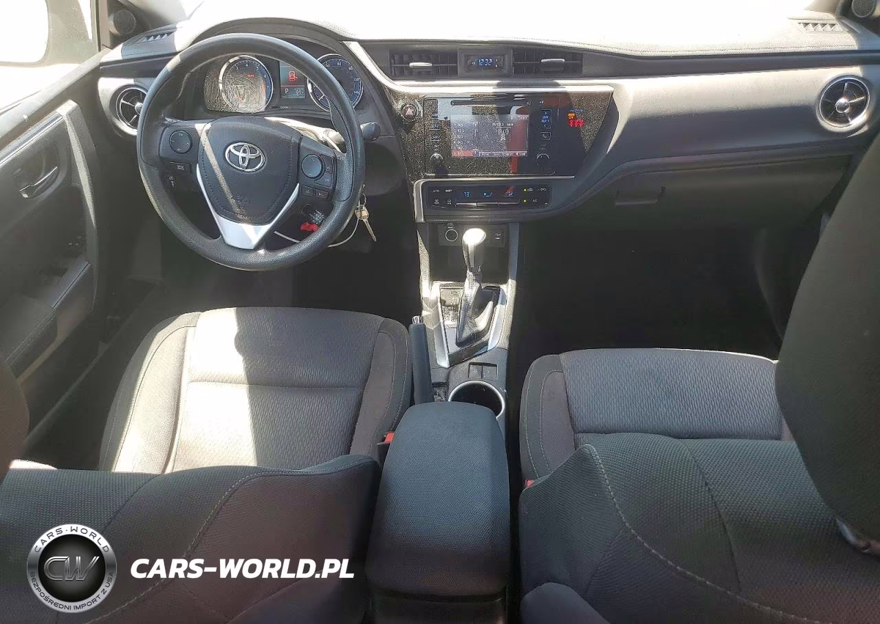 2019 Toyota Corolla Le VIN:5YFBURHE1KP866560 - 8