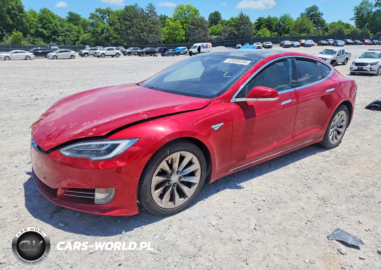 2016 Tesla Model S – zdjęcie 1 z 12