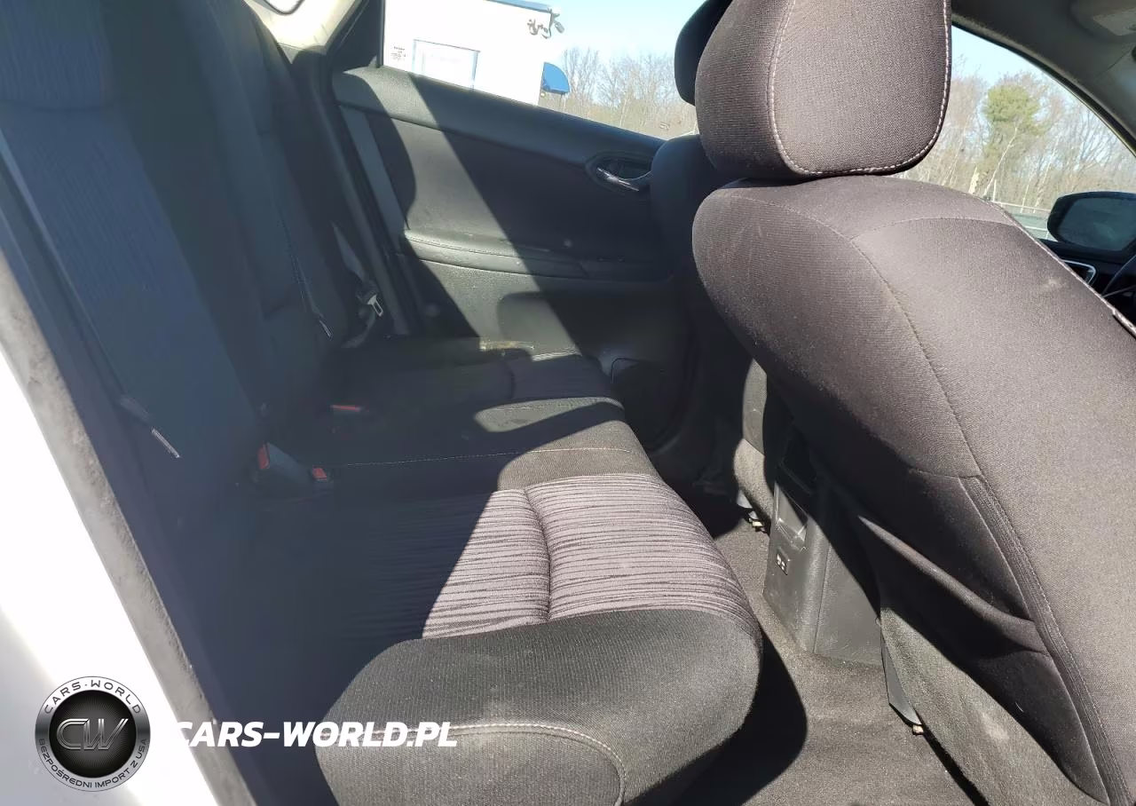 2019 Nissan Sentra S VIN:3N1AB7AP9KL614153 - 10