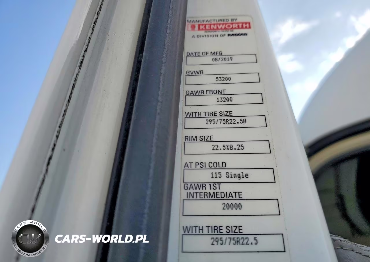 2020 Kenworth T680 Semi Truck VIN:1XKYD49X4LJ355447 - 13