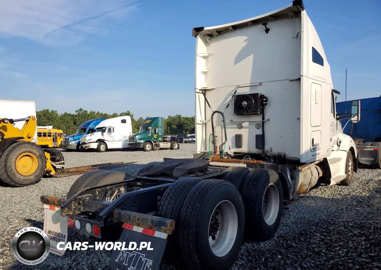 2020 Kenworth T680 Semi Truck VIN:1XKYD49X4LJ355447 - 3