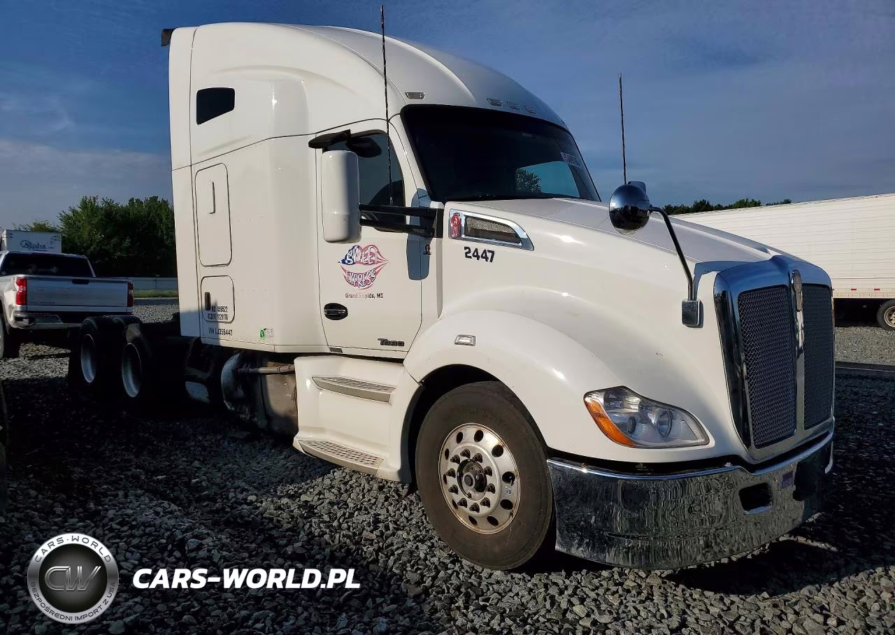 2020 Kenworth T680 Semi Truck VIN:1XKYD49X4LJ355447 - 4