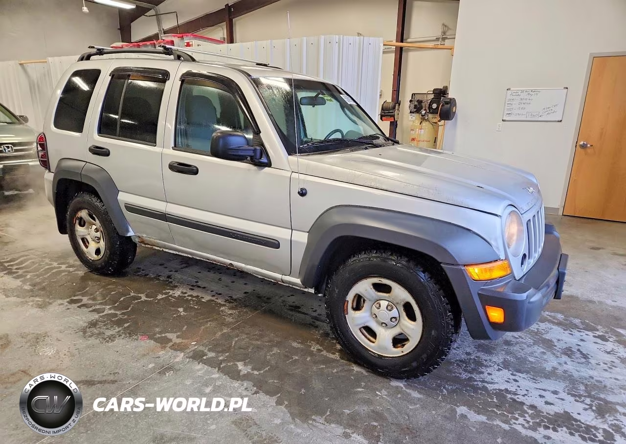2007 Jeep Liberty Sport VIN:1J4GL48K77W510432 - 4