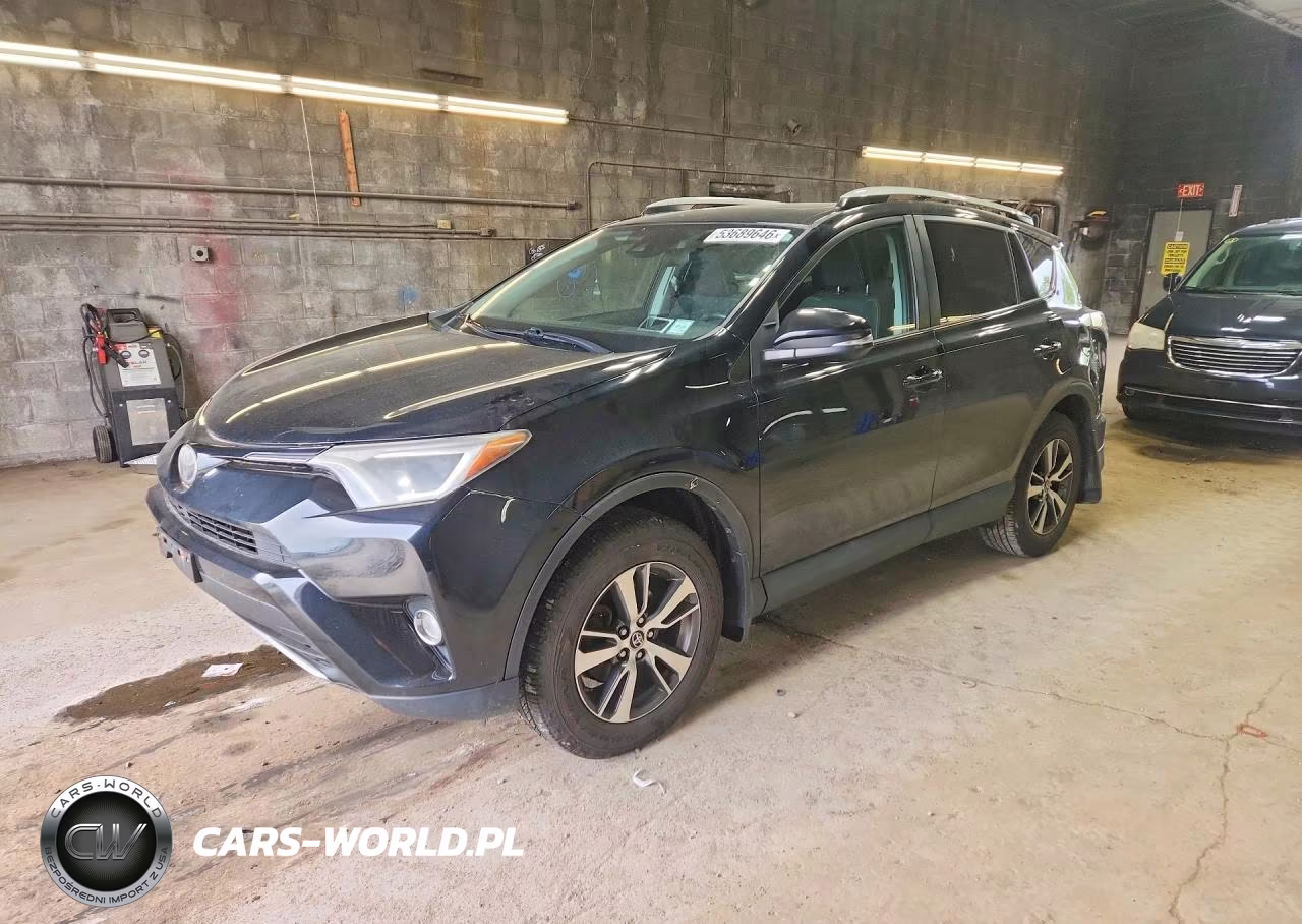 2017 Toyota Rav4 Xle – zdjęcie 1 z 13