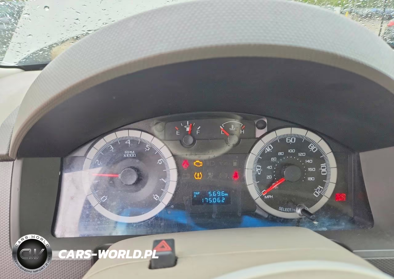 2008 Ford Escape Xls VIN:1FMCU92Z68KC23950 - 9
