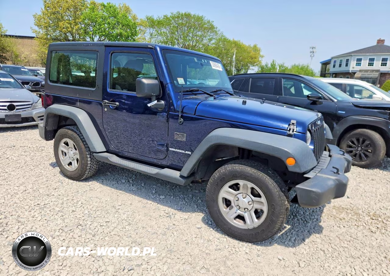 2013 Jeep Wrangler Sport VIN:1C4AJWAG1DL526450 - 4