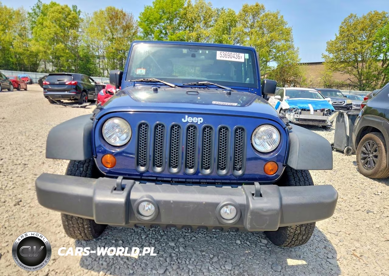 2013 Jeep Wrangler Sport VIN:1C4AJWAG1DL526450 - 5