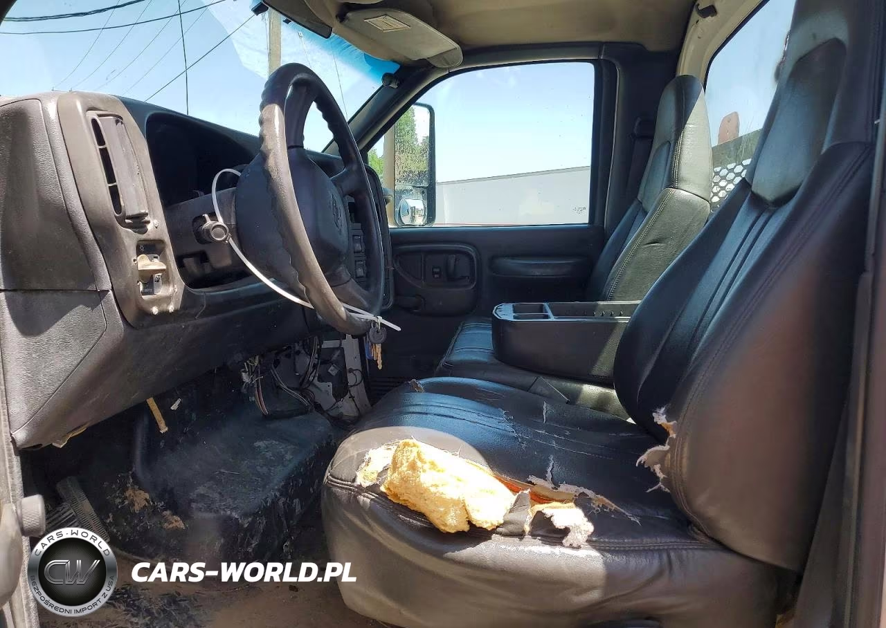 2005 Chev 4500 VIN:1GBE4C1285F530995 - 7