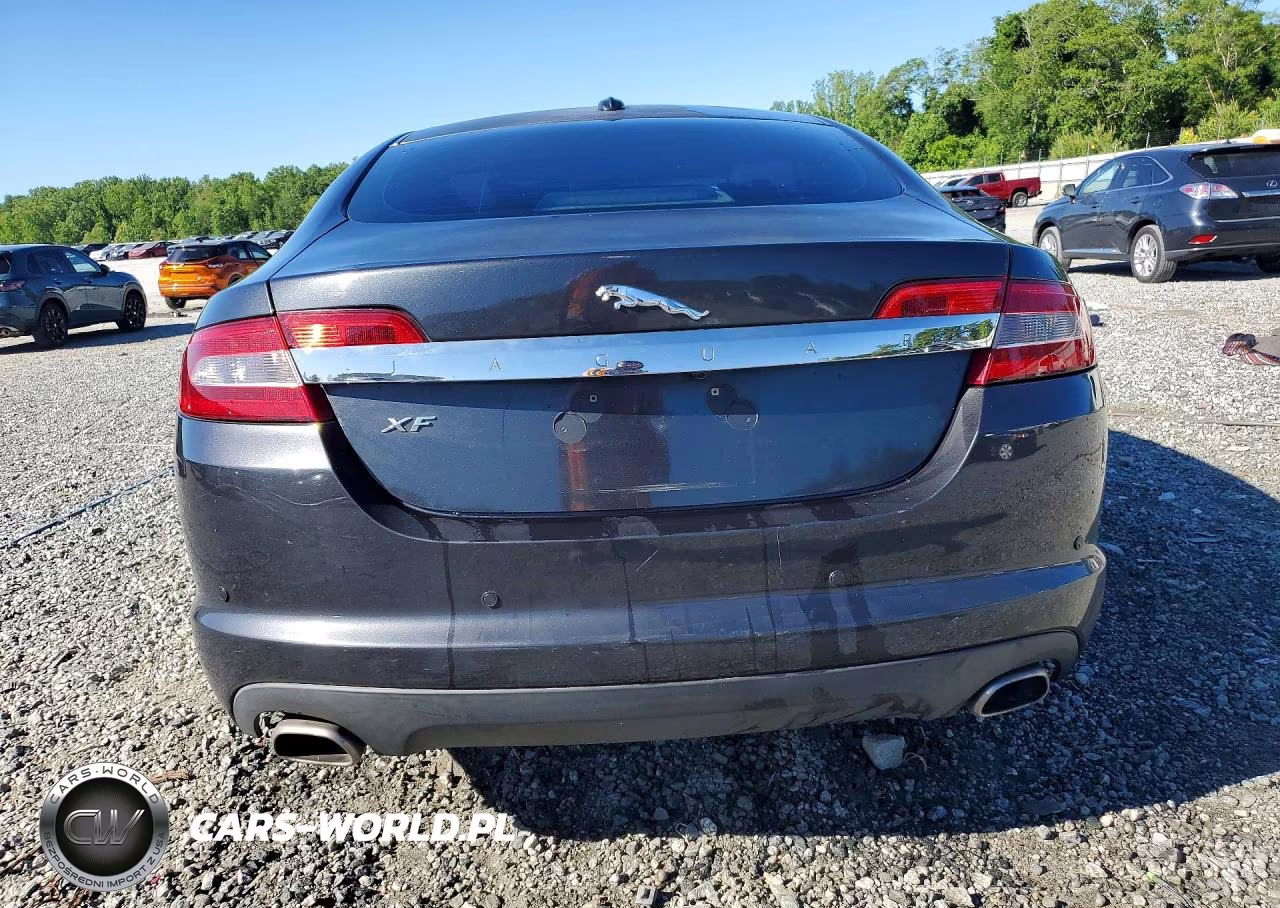 2011 Jaguar Xf Premium VIN:SAJWA0GB2BLR95544 - 6