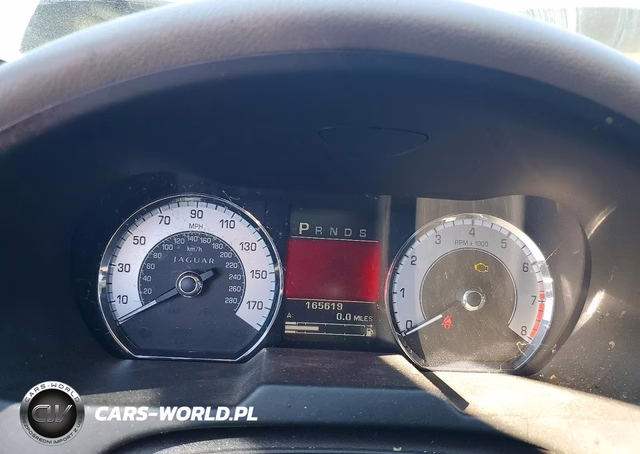 2011 Jaguar Xf Premium VIN:SAJWA0GB2BLR95544 - 9