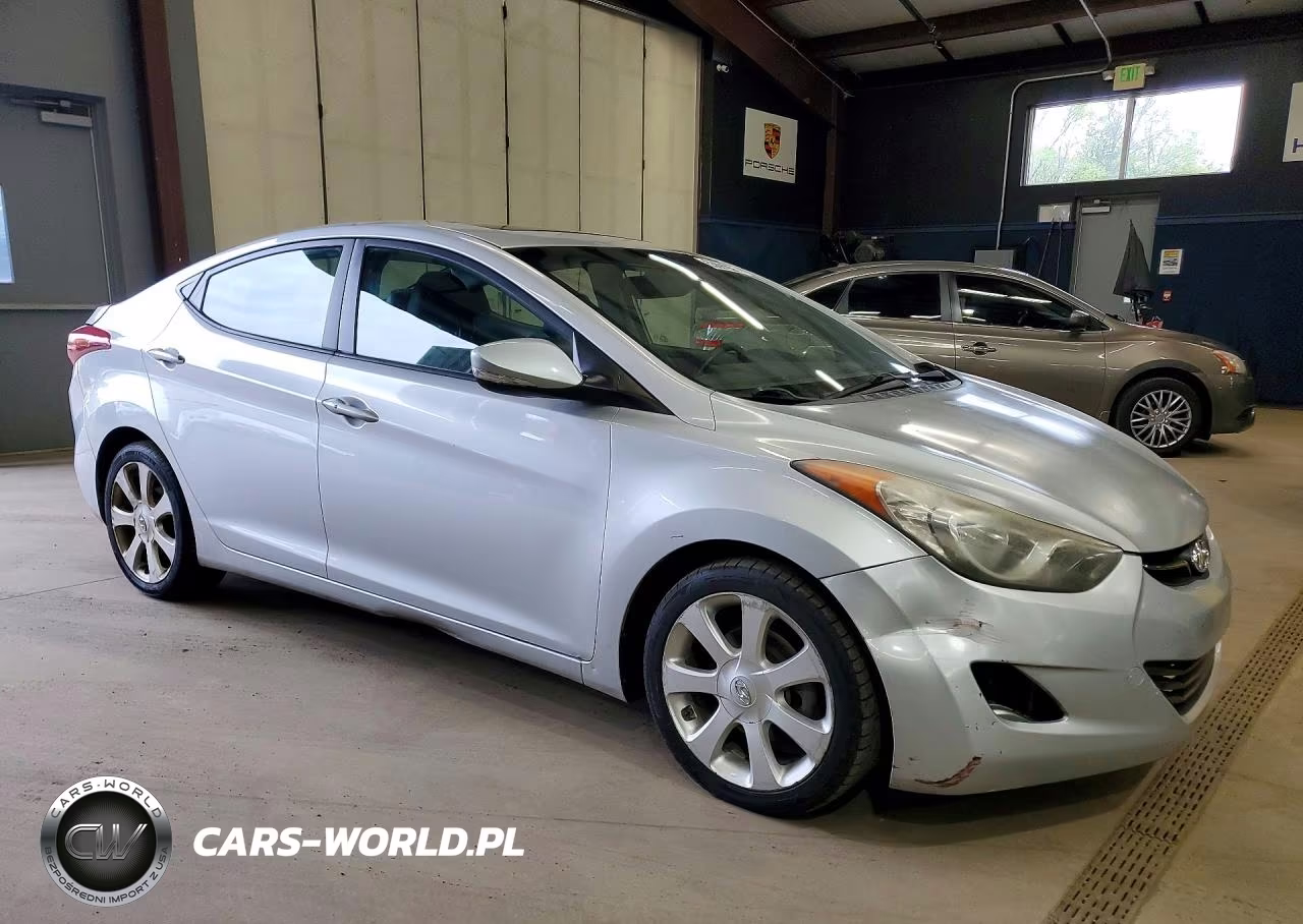 2013 Hyundai Elantra Limited VIN:5NPDH4AE9DH268050 - 4