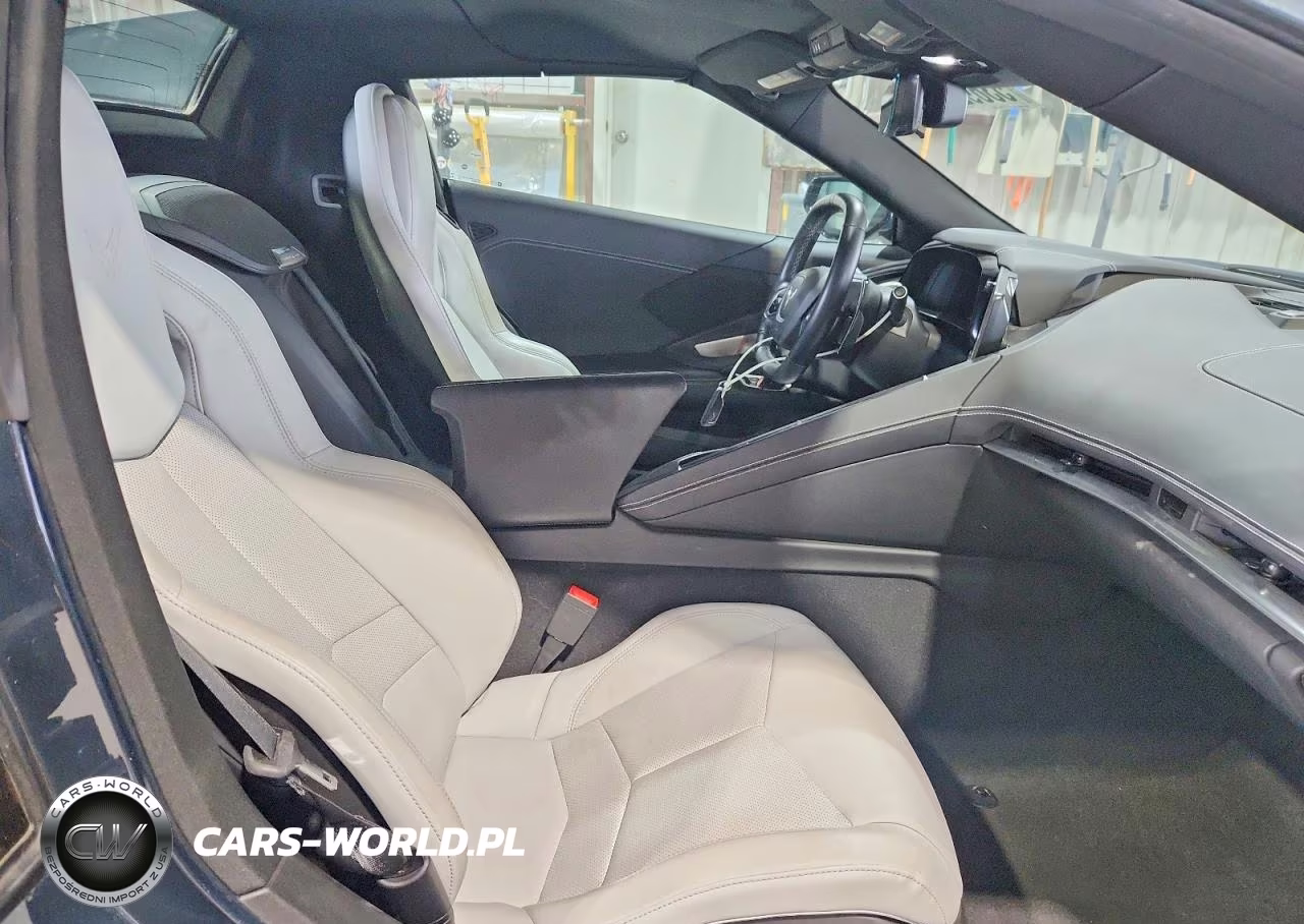 2021 Chevrolet Corvette Stingray 1Lt VIN:1G1YA3D40M5102883 - 10