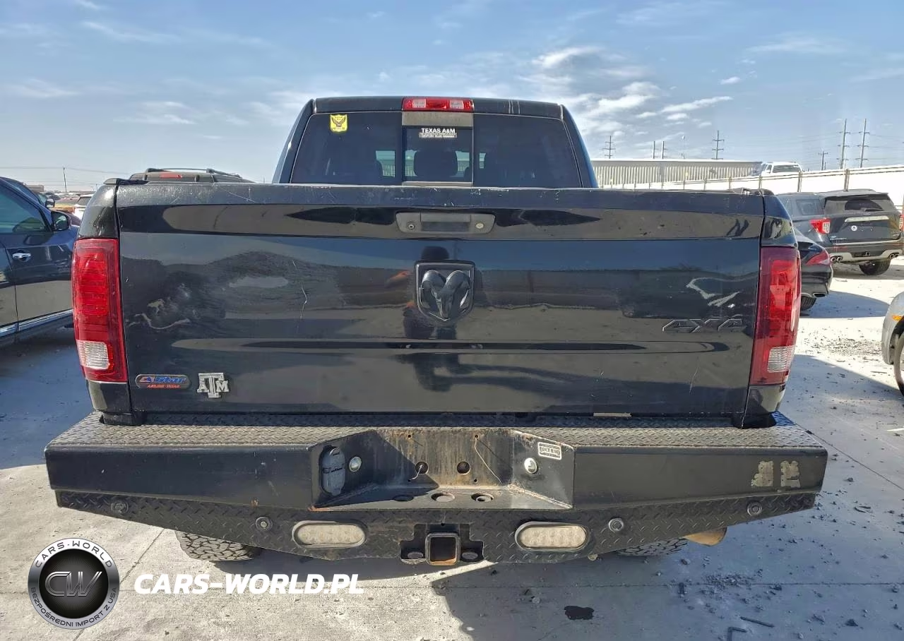 2015 Ram 2500 Laramie VIN:3C6UR5NJ8FG632584 - 6