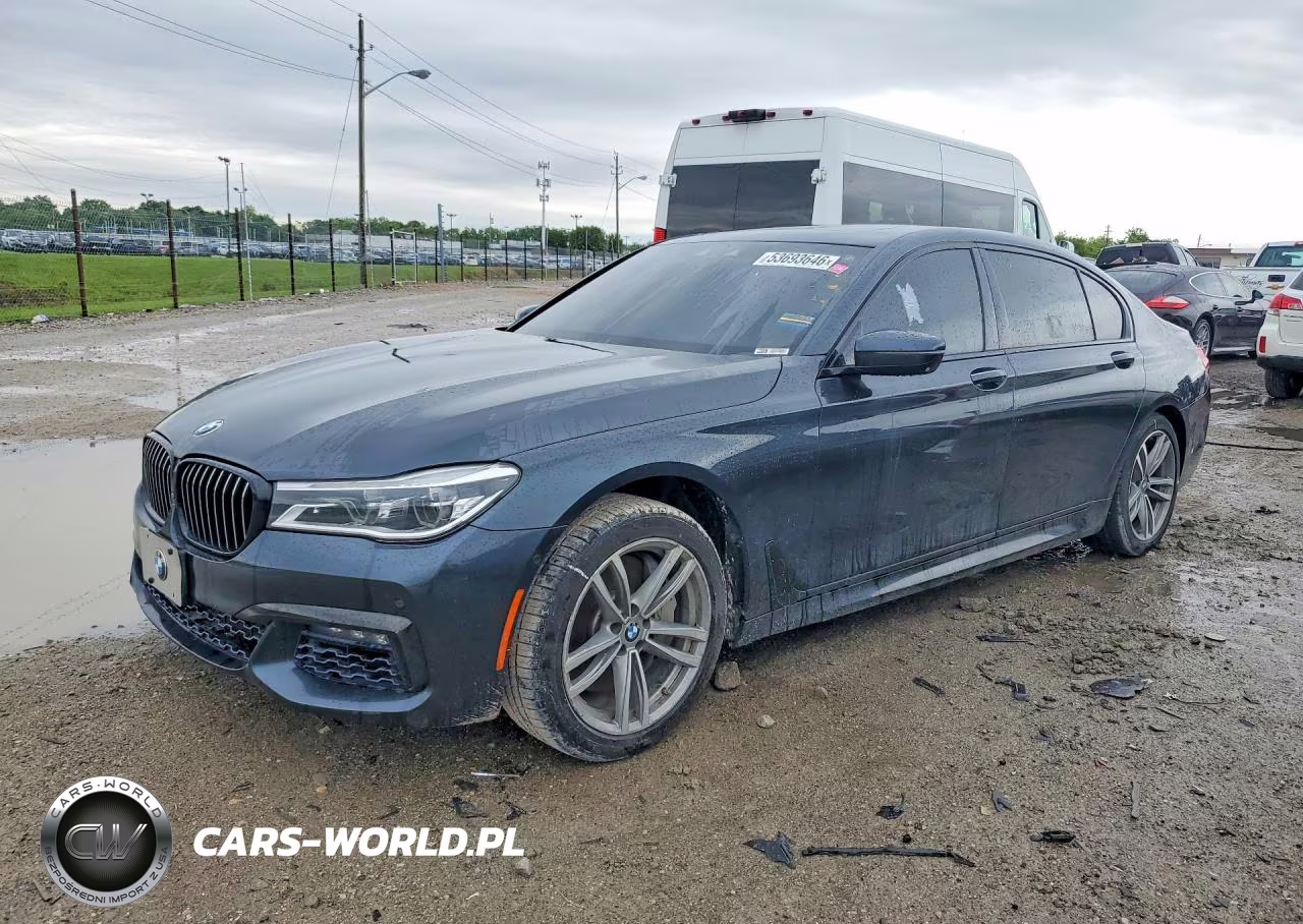 2017 BMW 750 Xi