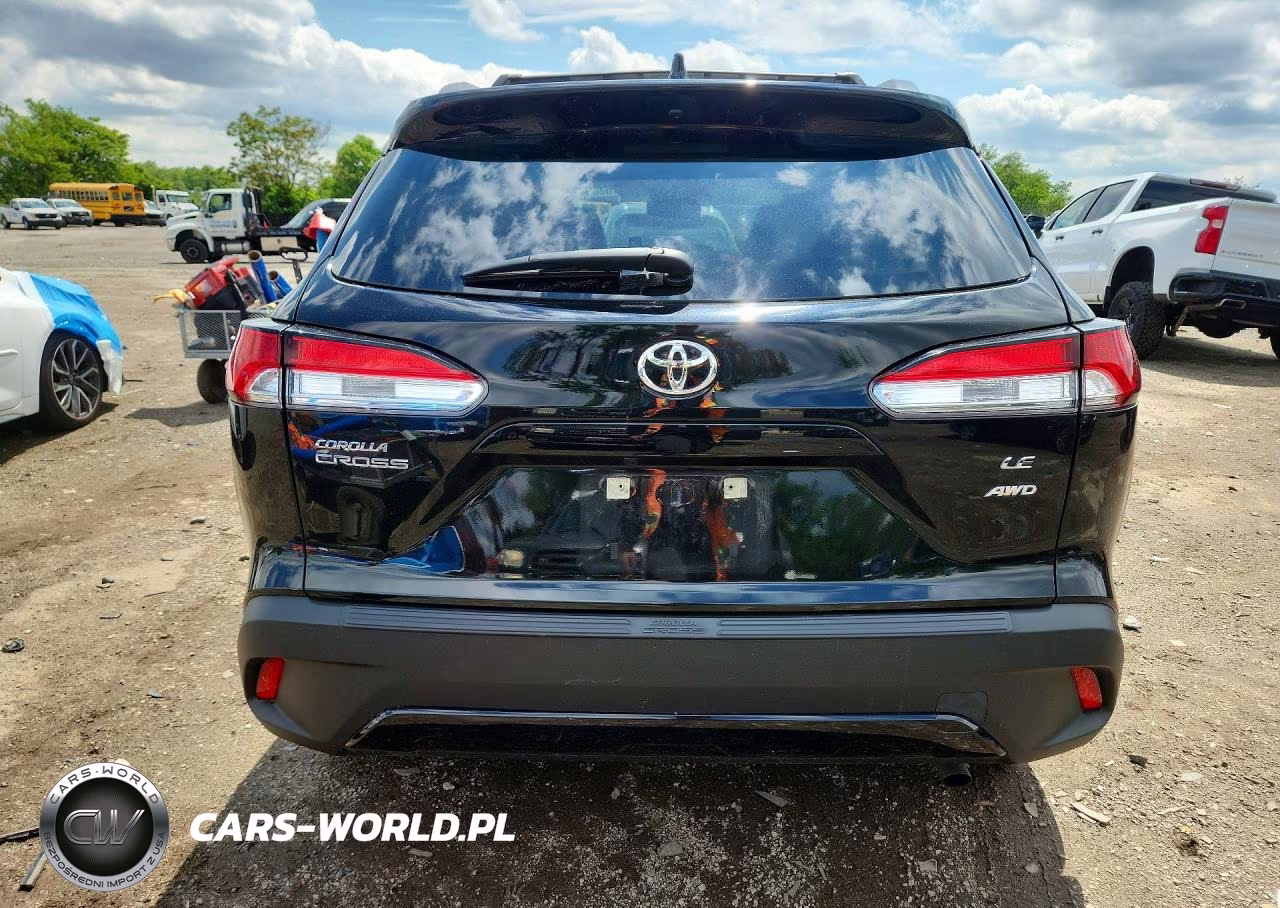 2024 Toyota Corolla Cross Le VIN:7MUCAABG0RV080488 - 6