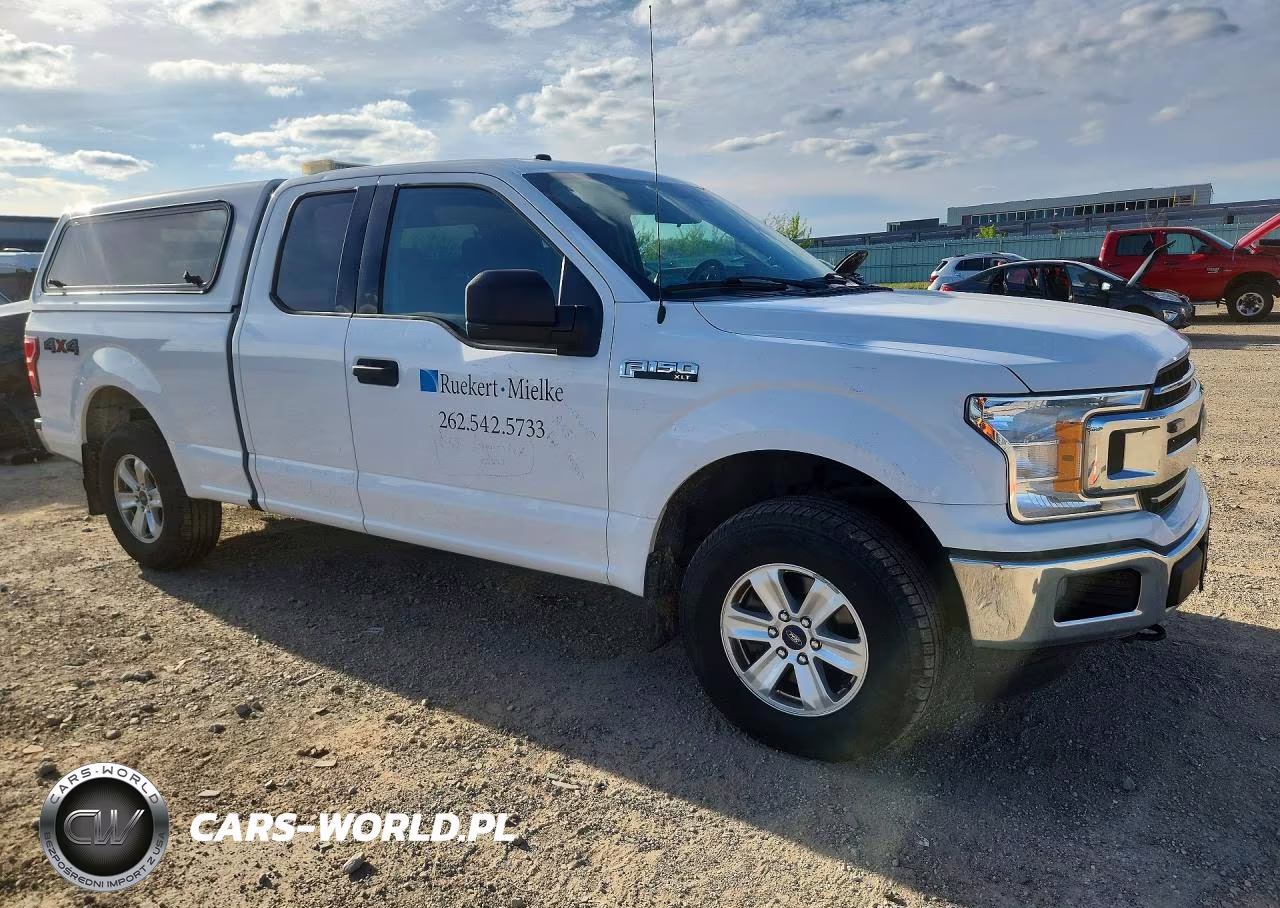 2018 Ford F150 Super Cab VIN:1FTEX1EP4JFB97492 - 4