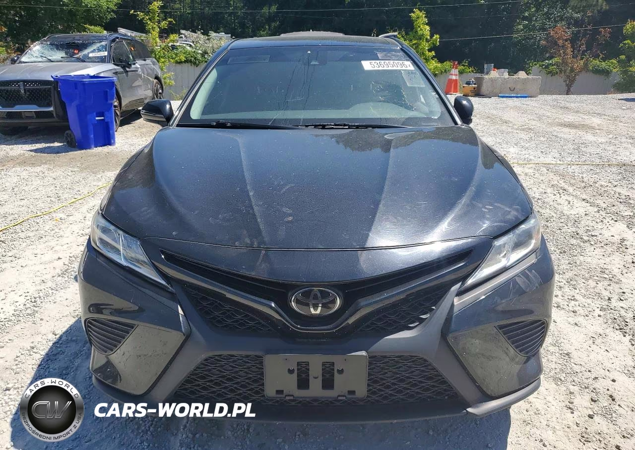 2019 Toyota Camry Se VIN:4T1B11HK7KU743179 - 5