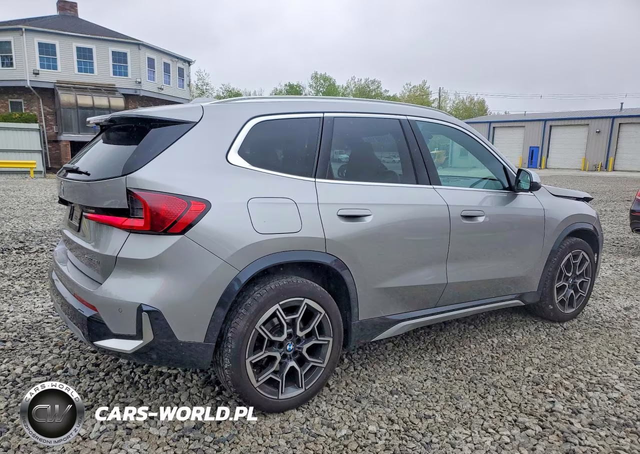 2024 BMW X1 xDrive28I VIN:WBX73EF09R5Y41523 - 3