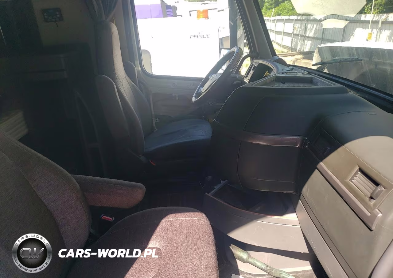 2021 Volvo Vnr Semi Truck VIN:4V4WC9EH0MN600339 - 5