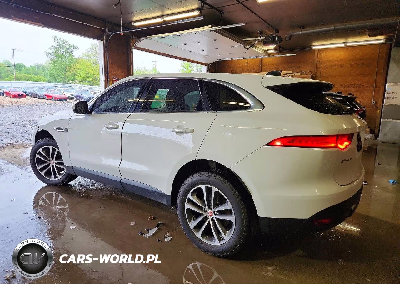 2020 Jaguar F-Pace Premium VIN:SADCJ2FX8LA637327 - 2