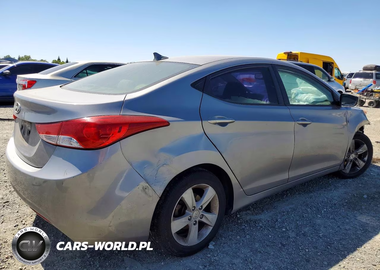 2012 Hyundai Elantra Gls VIN:KMHDH4AE7CU451382 - 3
