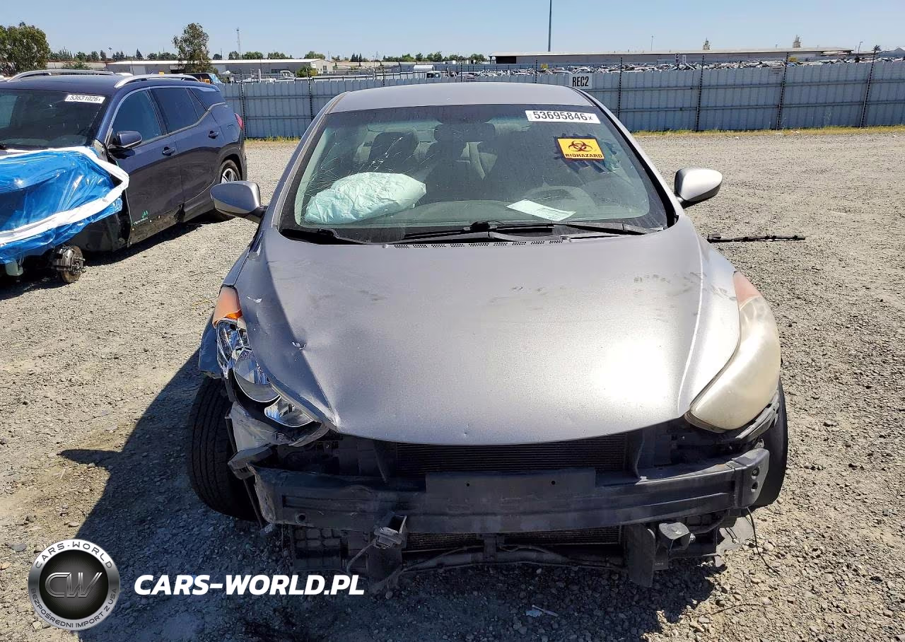 2012 Hyundai Elantra Gls VIN:KMHDH4AE7CU451382 - 5