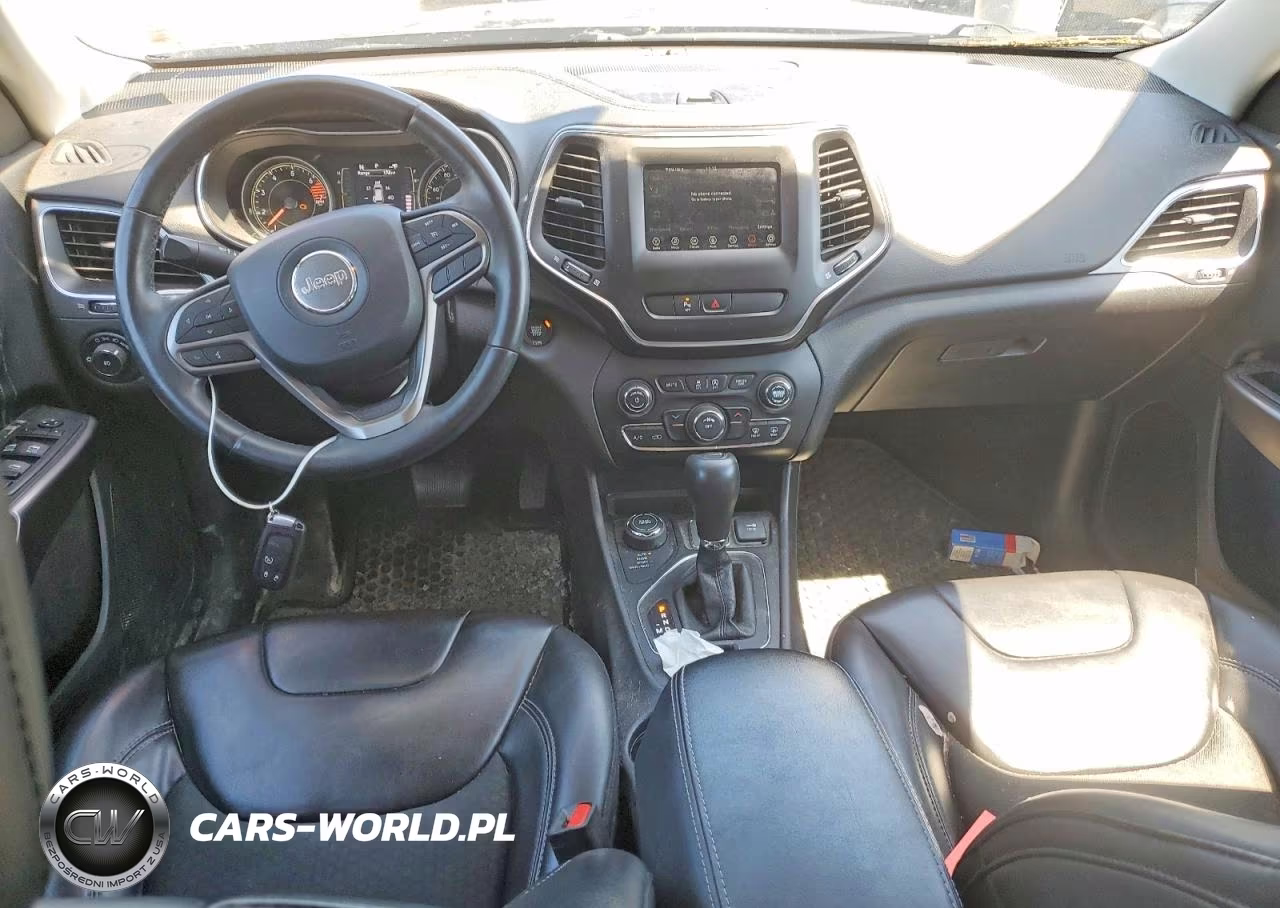 2019 Jeep Cherokee Latitude Plus VIN:1C4PJMLB4KD436880 - 8