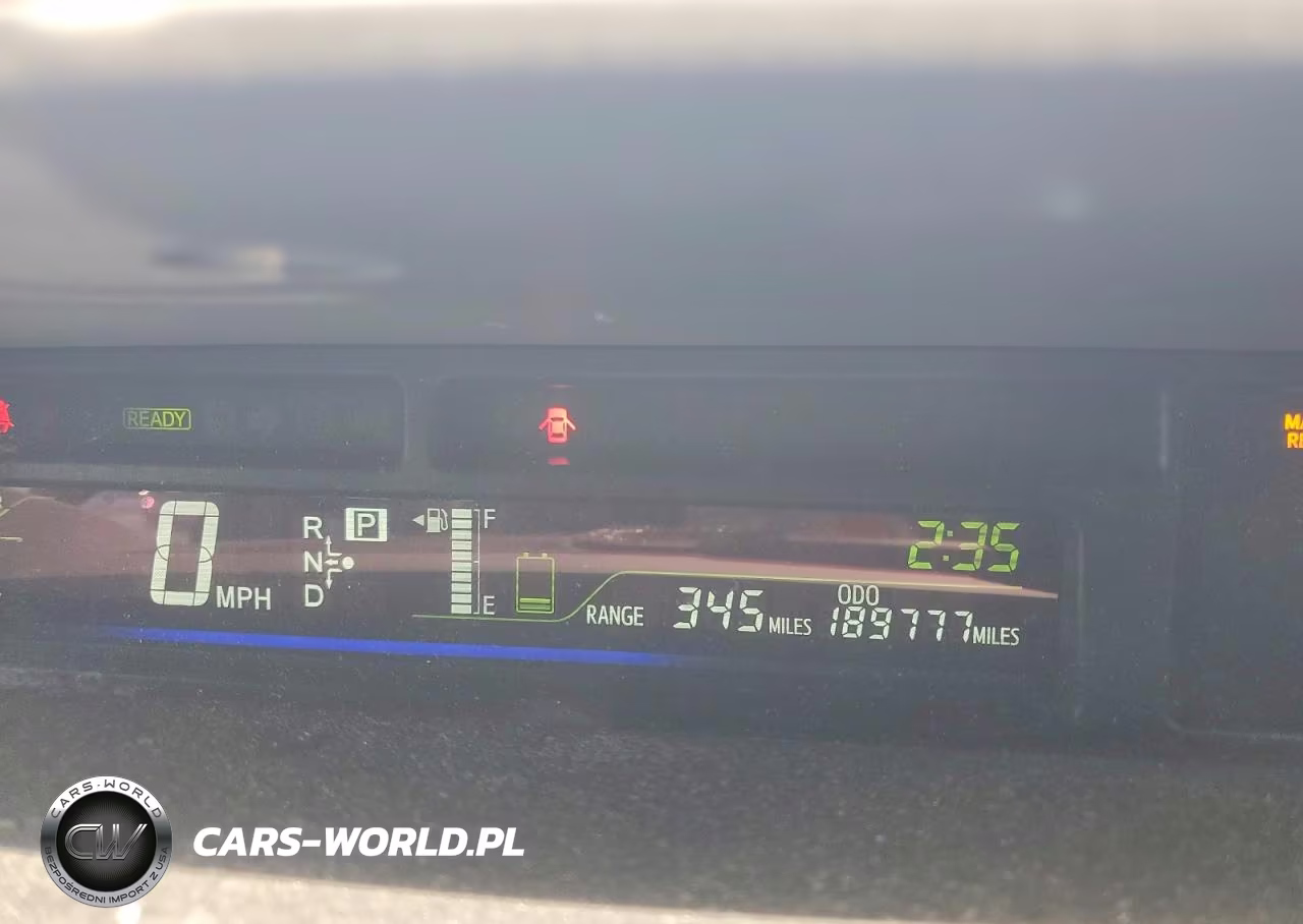 2014 Toyota Prius V Three VIN:JTDZN3EU3E3336351 - 9