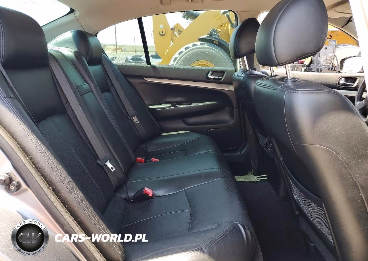 2010 Infiniti G37 Sedan Base VIN:JN1CV6APXAM400481 - 10