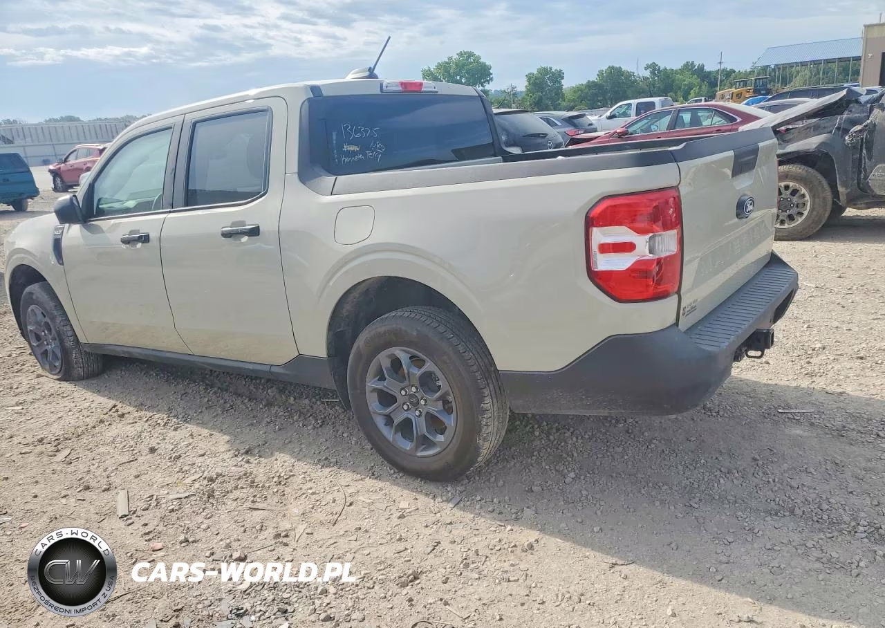2025 Ford Maverick Xlt VIN:3FTTW8J35SRB49638 - 2