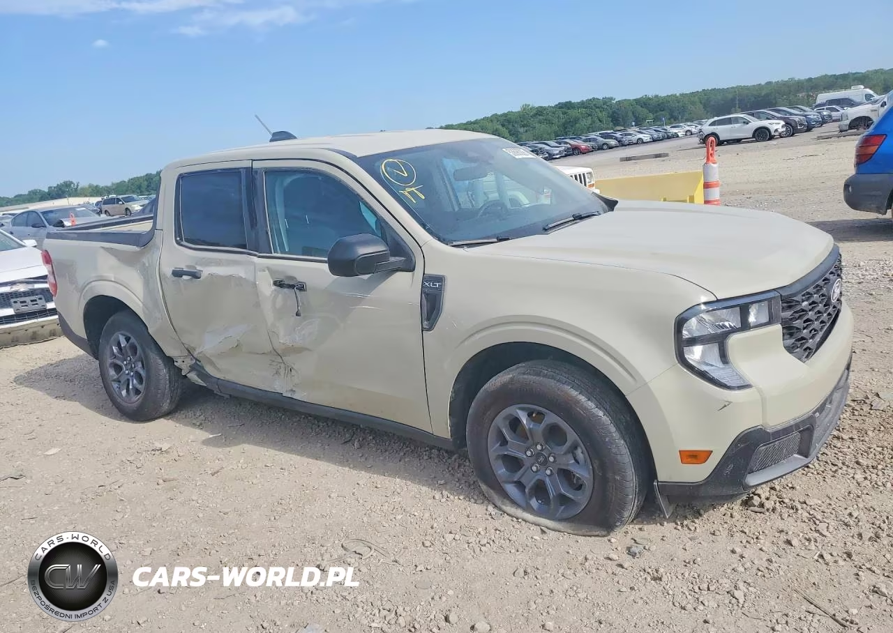 2025 Ford Maverick Xlt VIN:3FTTW8J35SRB49638 - 4