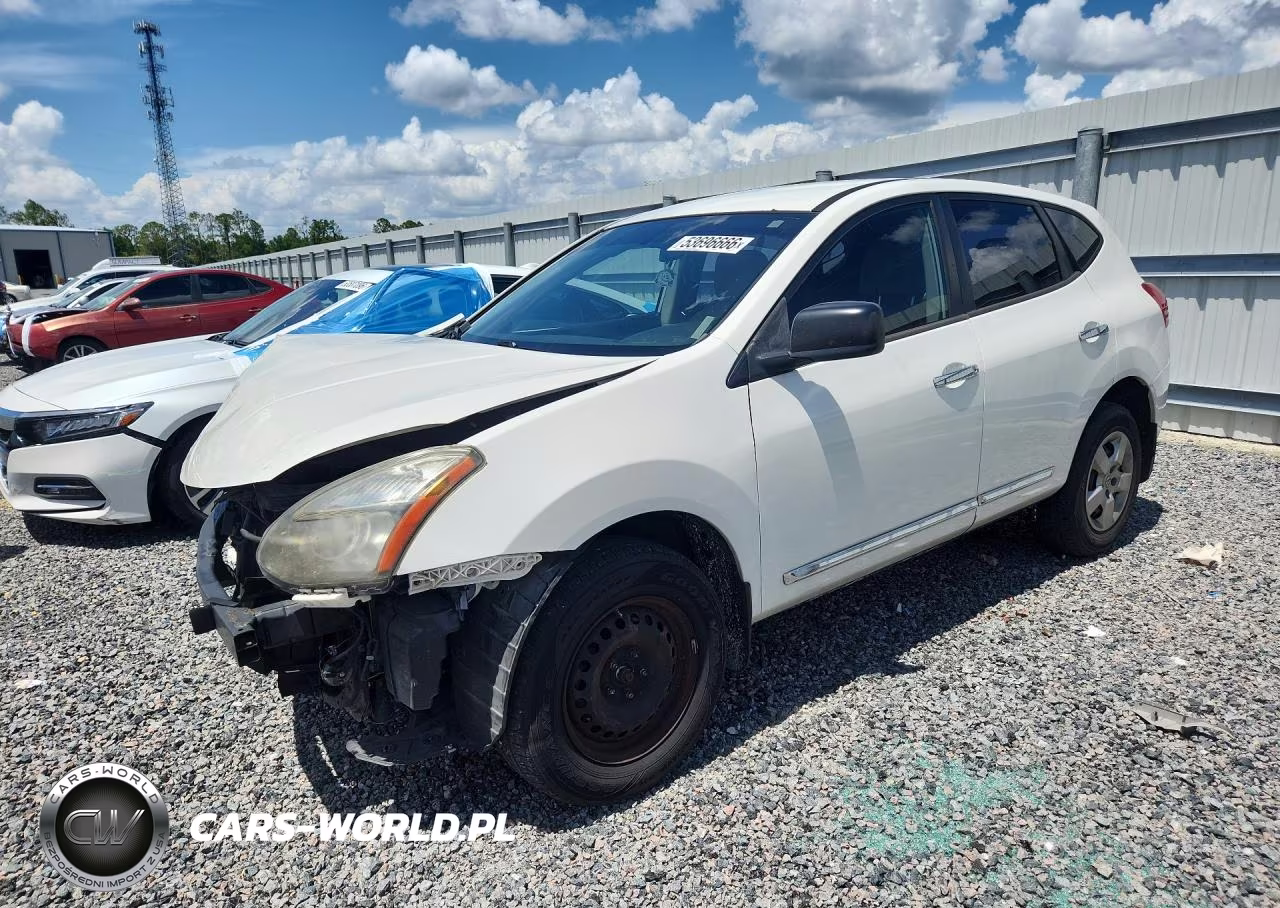 2015 Nissan Rogue Select S – zdjęcie 1 z 13