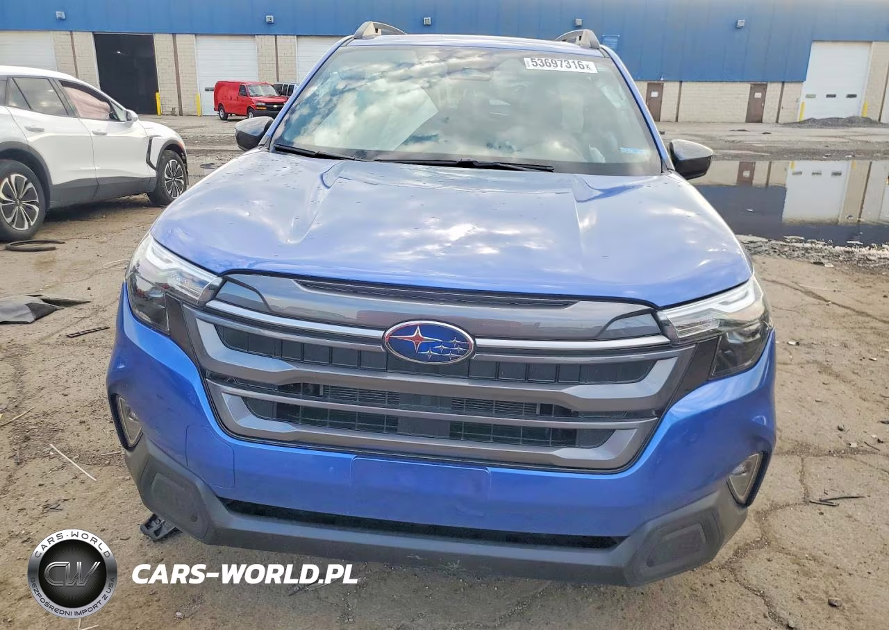 2025 Subaru Forester Premium VIN:JF2SLSED3SH450853 - 5