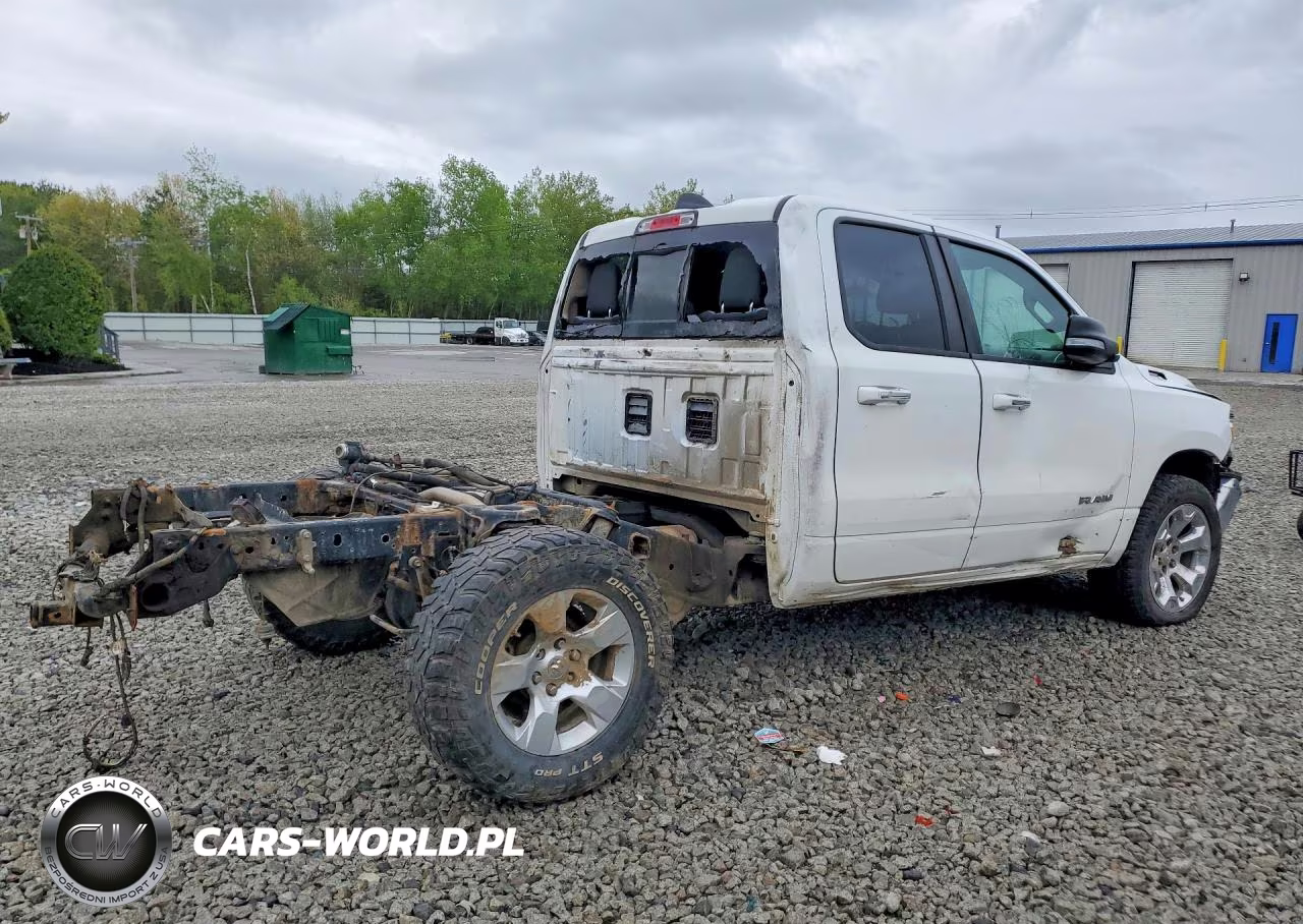 2020 Ram 1500 Big Horn VIN:1C6SRFBT8LN227993 - 3