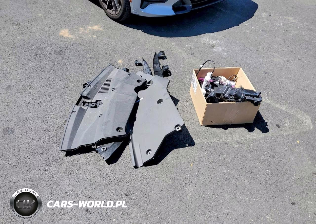 2024 Toyota Mirai Xle VIN:JTDAAAAAXRA011870 - 12