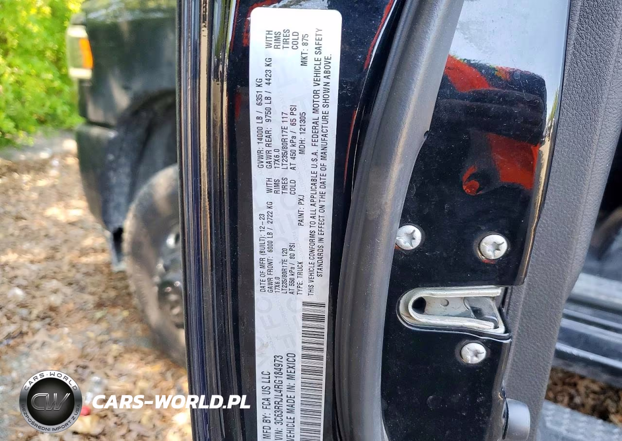 2024 Ram 3500 Laramie VIN:3C63RRJL4RG184973 - 13