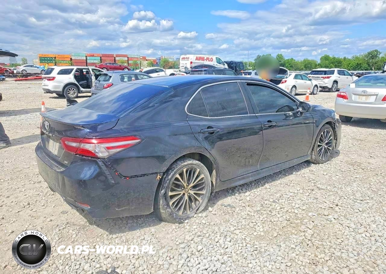 2018 Toyota Camry L VIN:4T1B11HK9JU522505 - 3