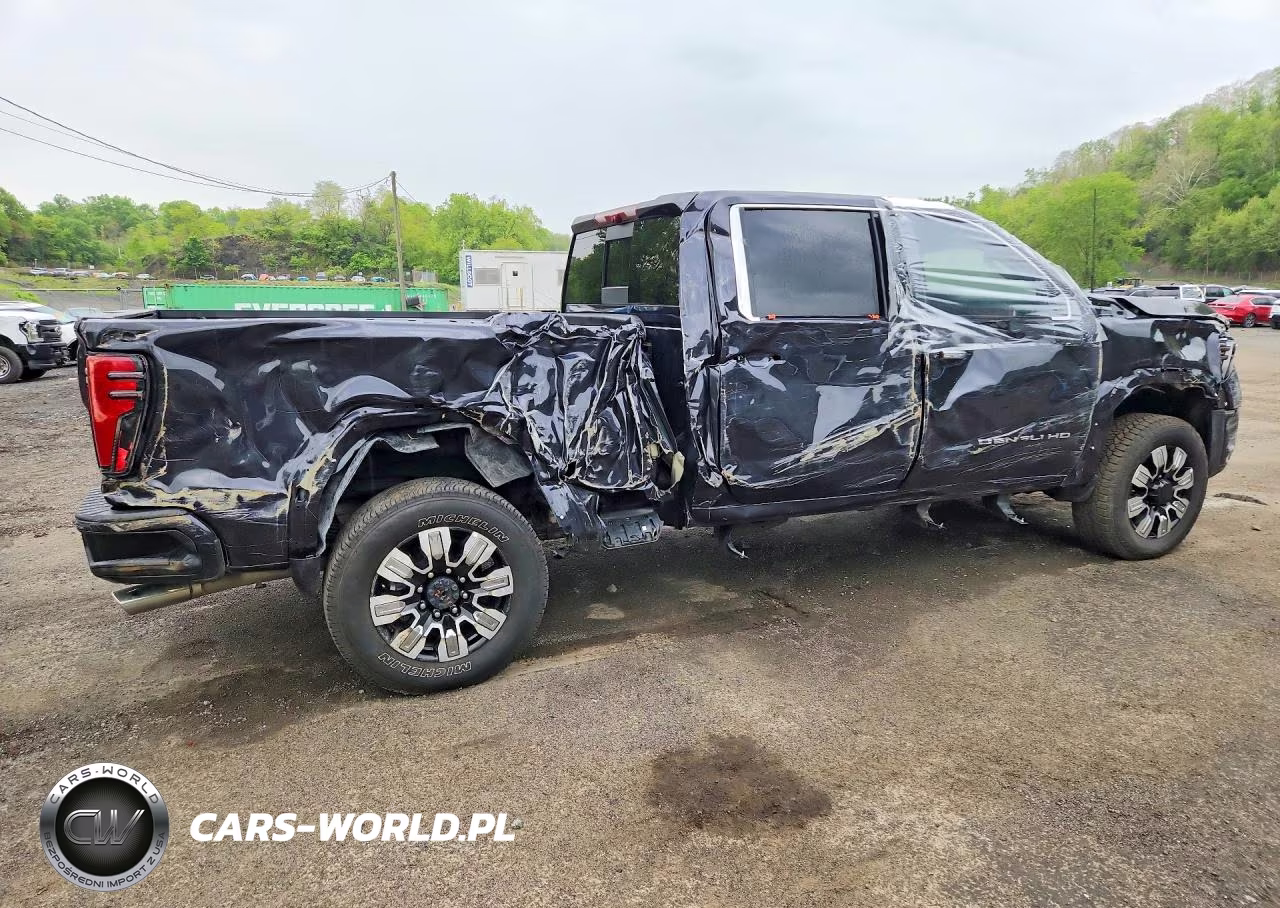 2025 GMC Sierra K2500 Denali VIN:1GT4URE78SF370953 - 3