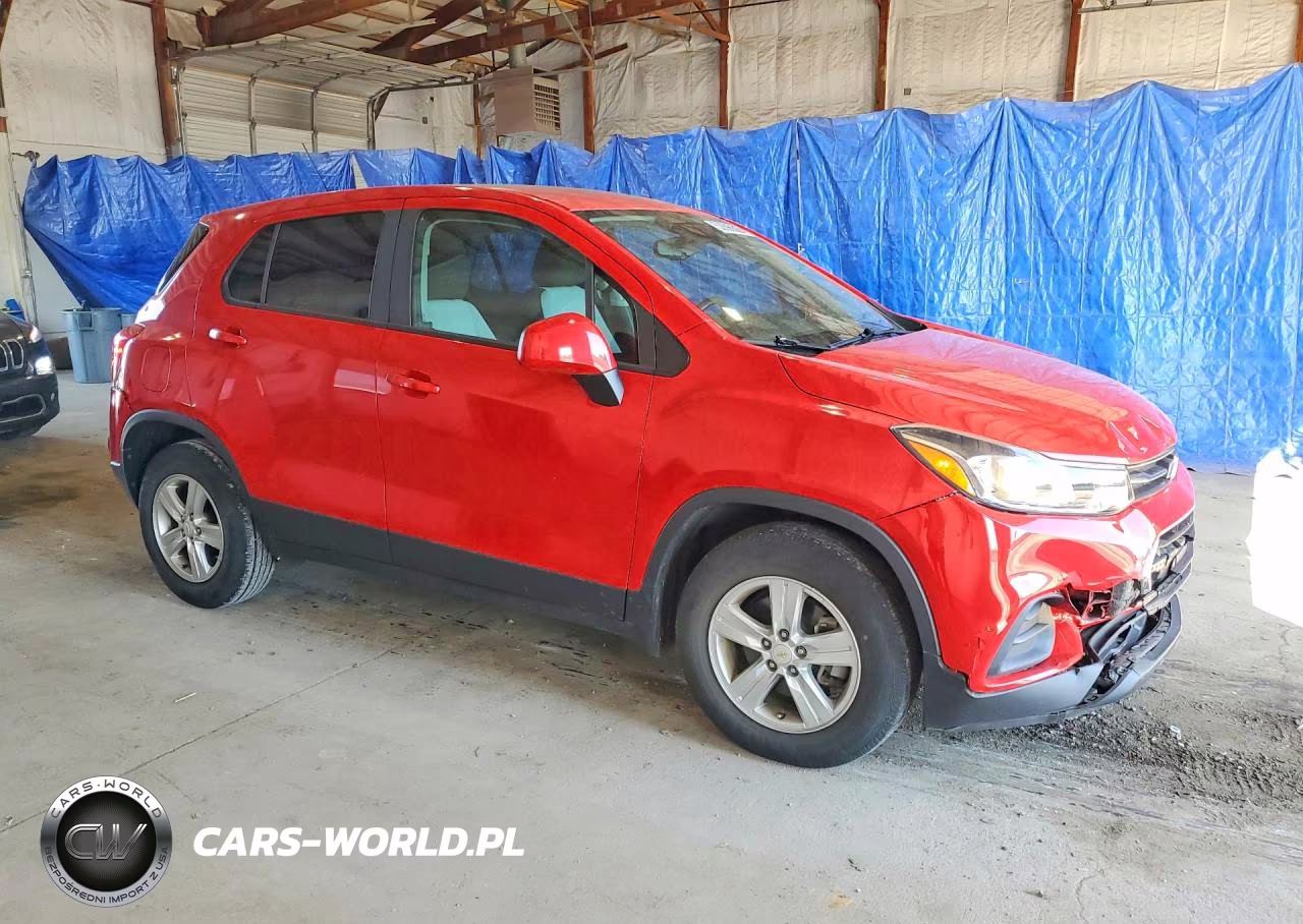 2020 Chevrolet Trax Ls VIN:KL7CJKSB4LB334431 - 4
