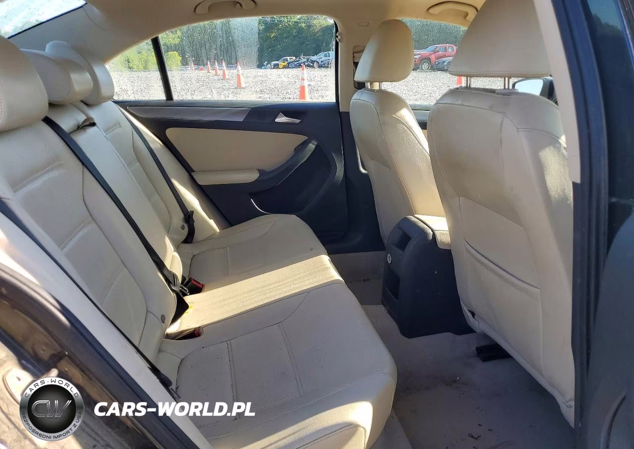 2015 Volkswagen Jetta Tdi VIN:3VWLA7AJ8FM340915 - 10