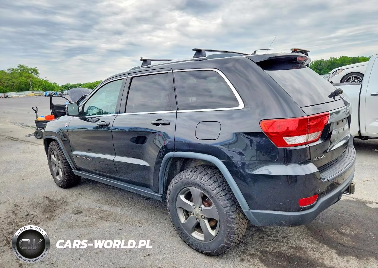 2013 Jeep Grand Cherokee Laredo VIN:1C4RJFAG7DC620237 - 2