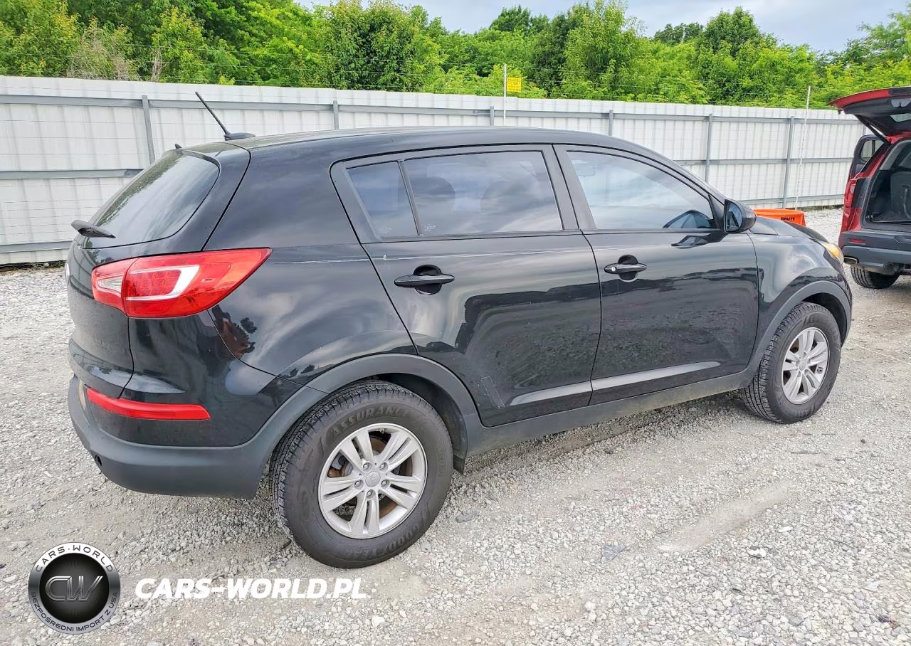 2012 Kia Sportage Base VIN:KNDPB3A23C7320032 - 3